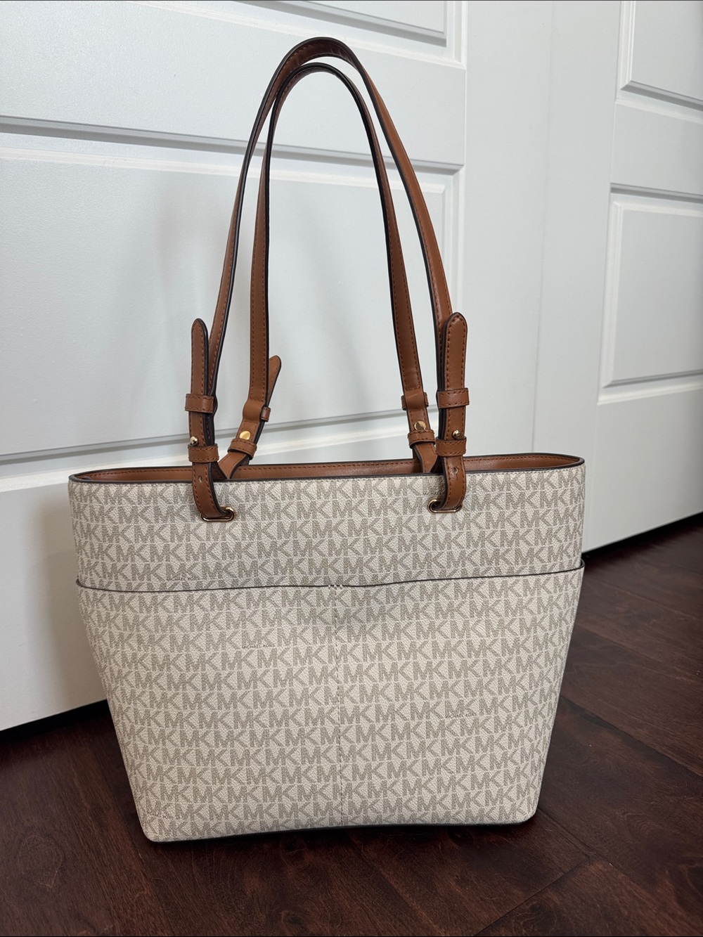 Michael Kors Leather Shoulder Bag Purse Monogram Cream & Cognac Classic Style - Picture 10 of 16